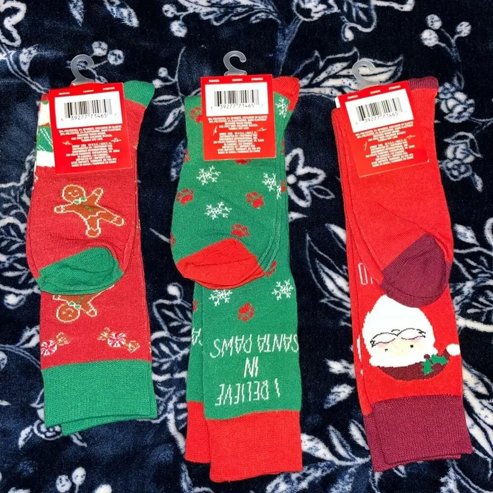 NWT! 3 Pairs Juncture Women’s Holiday Socks